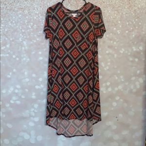 Geometric Design Carly